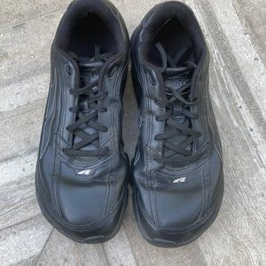 Altra Provision walk shoe